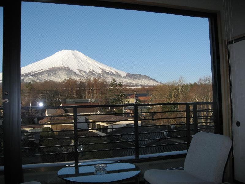 Fujishiyama no Miea n 室 個室 Souna 付 旅館 Imk Яманакако Экстерьер фото